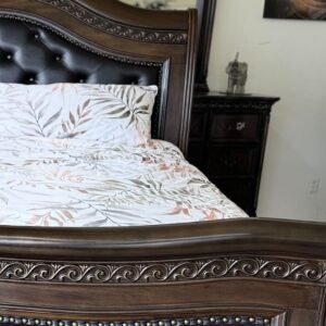 Royal Classics Juliet Bedroom Set